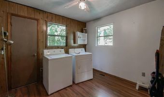 212 WATER TOWER Rd, Summit, AR 72677