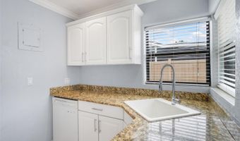 1021 N FOREST Ave, Orlando, FL 32803