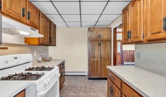 106 Van Brackle Rd, Aberdeen, NJ 07747