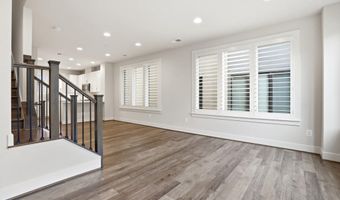 6924 ROCKLEDGE Dr, Bethesda, MD 20817