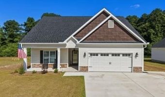 821 Fairway Rd, Ayden, NC 28513