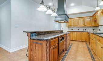 203 E 7th St, Weatherford, TX 76086