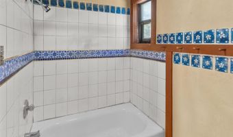 19 Laguna Negra Rd, Angel Fire, NM 87710