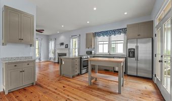 217 Whelk Rd, Beaufort, SC 29906
