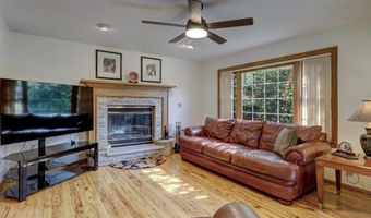 W6655 ELMVIEW Drive, Appleton, WI 54915