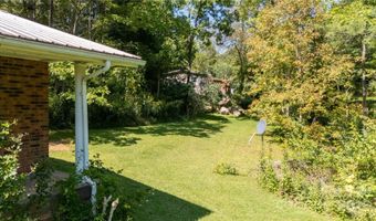 208 Murdock Rd, Bakersville, NC 28705