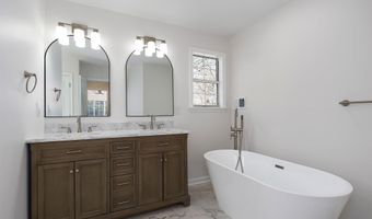 150 BEAVER RIDGE Dr, Ashville, AL 35953