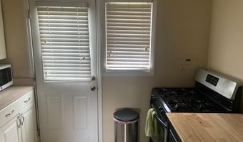 732 N OAKLAND St, Arlington, VA 22203