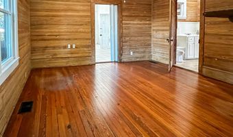 78 12th St, Apalachicola, FL 32320
