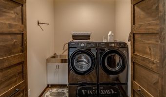 1090 Rainy Lake Dr NW, Backus, MN 56435
