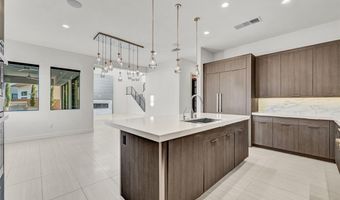 68 Grey Feather Dr, Las Vegas, NV 89135