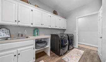 2411 Pauls Valley Ln, Alma, AR 72921