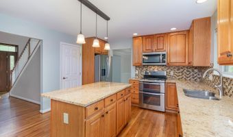 8283 Little Harbor Dr, Anderson Twp., OH 45244