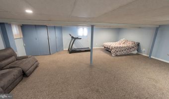 810 N LIMEKILN Pike, Ambler, PA 19002