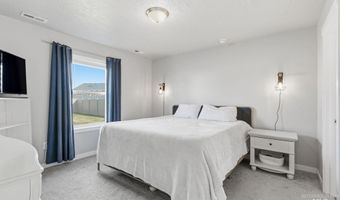 10902 Super Cub Dr, Caldwell, ID 83605