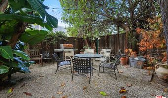 11627 Mayfield Ave, Los Angeles, CA 90049