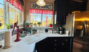 948 Counrty Ln, Angels Camp, CA 95222