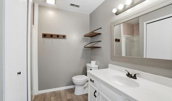 111 Autumn Hills Dr, Avilla, IN 46710