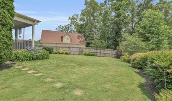 9902 Meadowstone Dr, Apison, TN 37302