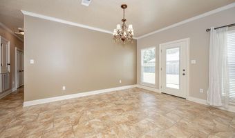745 Champagne Dr, Biloxi, MS 39532