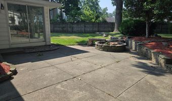 1115 W Maumee St, Adrian, MI 49221