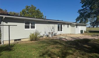 102 Debra Dr, Albers, IL 62215