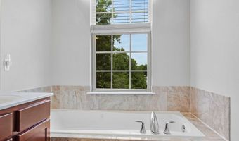703 SKIPPERS Ln, Annapolis, MD 21401