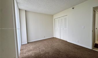 3300 NE 191st St 1106, Aventura, FL 33180