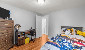 509 Buttonwoods Ave, Warwick, RI 02886