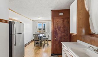 76 Sabra St, Cranston, RI 02910