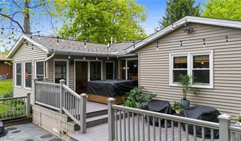107 Hilltop Dr, Amherst, OH 44001