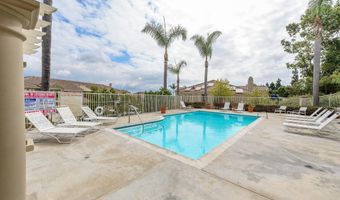 6912 Avocet Ct, Carlsbad, CA 92011