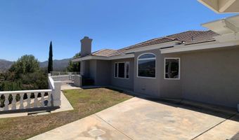 2850 Conestoga Ct, Alpine, CA 91901