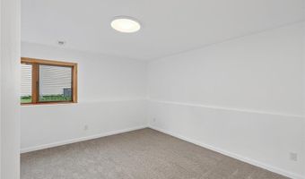 14786 Hallmark Dr, Apple Valley, MN 55124