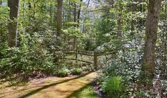 145 Fox Glen Dr, Arden, NC 28704