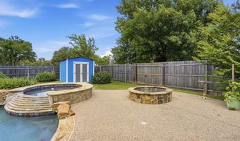 107 Clyde Dr, Aledo, TX 76008