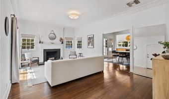 173 S Kingsley Dr, Los Angeles, CA 90004