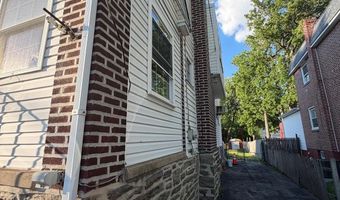105 S OAK Ave, Aldan, PA 19018