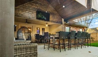 6513 BAYOU CROSSING Dr, Alexandria, LA 71303