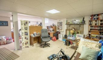 48 Elm St, Berkley, MA 02779