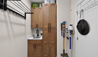 1100 HEWES St, Ambler, PA 19002
