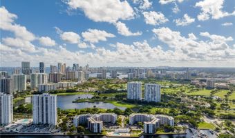 3401 N Country Club Dr 308, Aventura, FL 33180