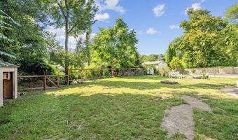 60 Packard St, Avon, MA 02322