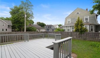 105 Park Ave, Cranston, RI 02905