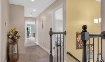 306 Essen Ln, Ballwin, MO 63021