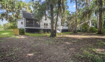 209 Cottage Farm Dr, Beaufort, SC 29902