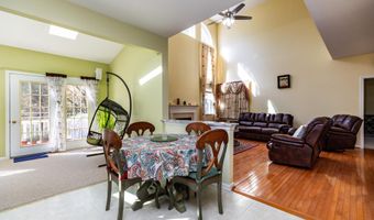 6 DUNLEARY Dr, Bear, DE 19701