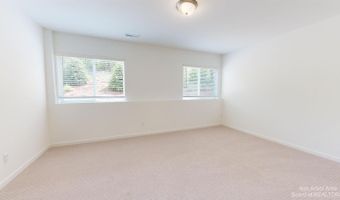 2741 Bristol Ridge Dr, Ann Arbor, MI 48105