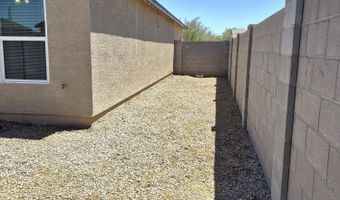 9108 W TINAJAS Dr, Arizona City, AZ 85123