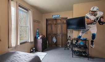 2222 Loree Rd, Applegate, MI 48401